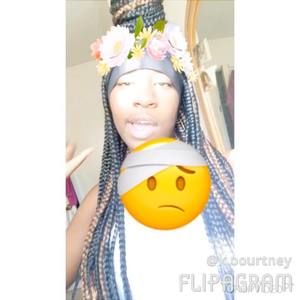 Meet your Posher, Courtney